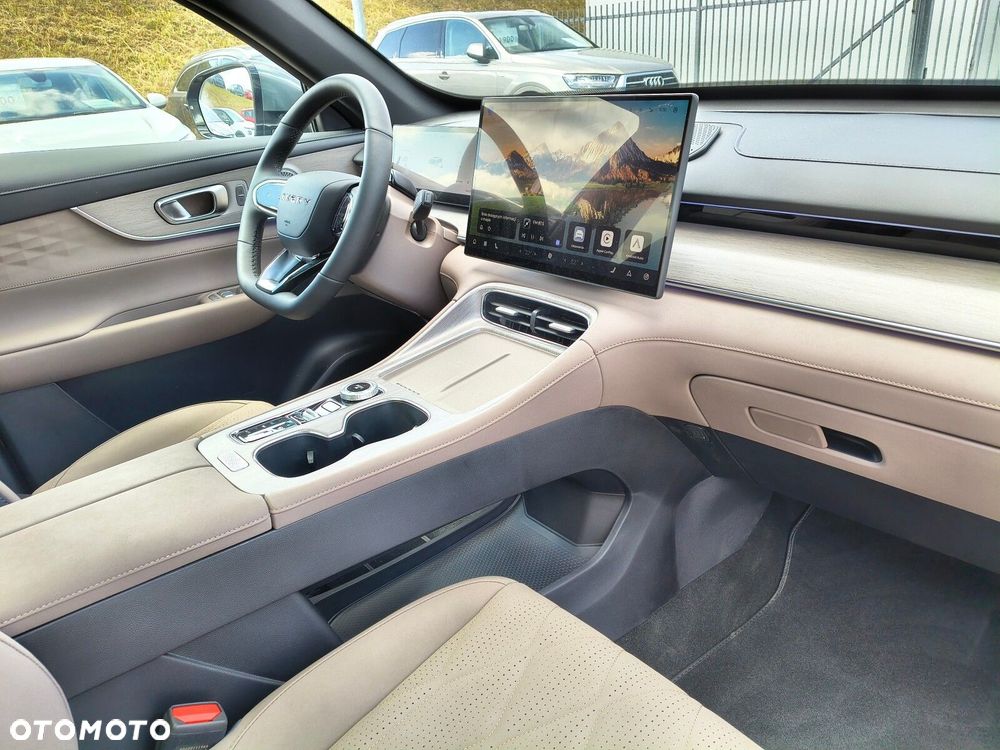 Chery Tiggo 8 1.5 T-GDI Super Hybrid Prestige DCT - 18