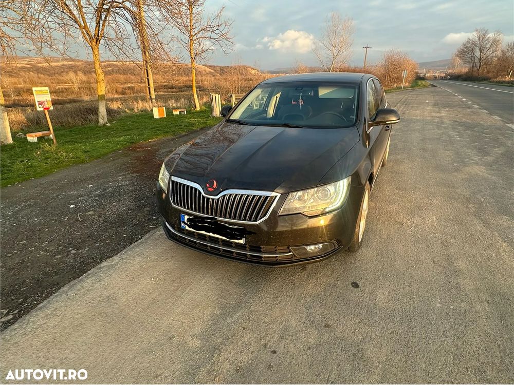 Skoda Superb 2.0 TDI DSG Active - 2