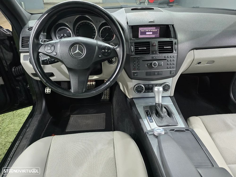 Mercedes-Benz C 250 - 13