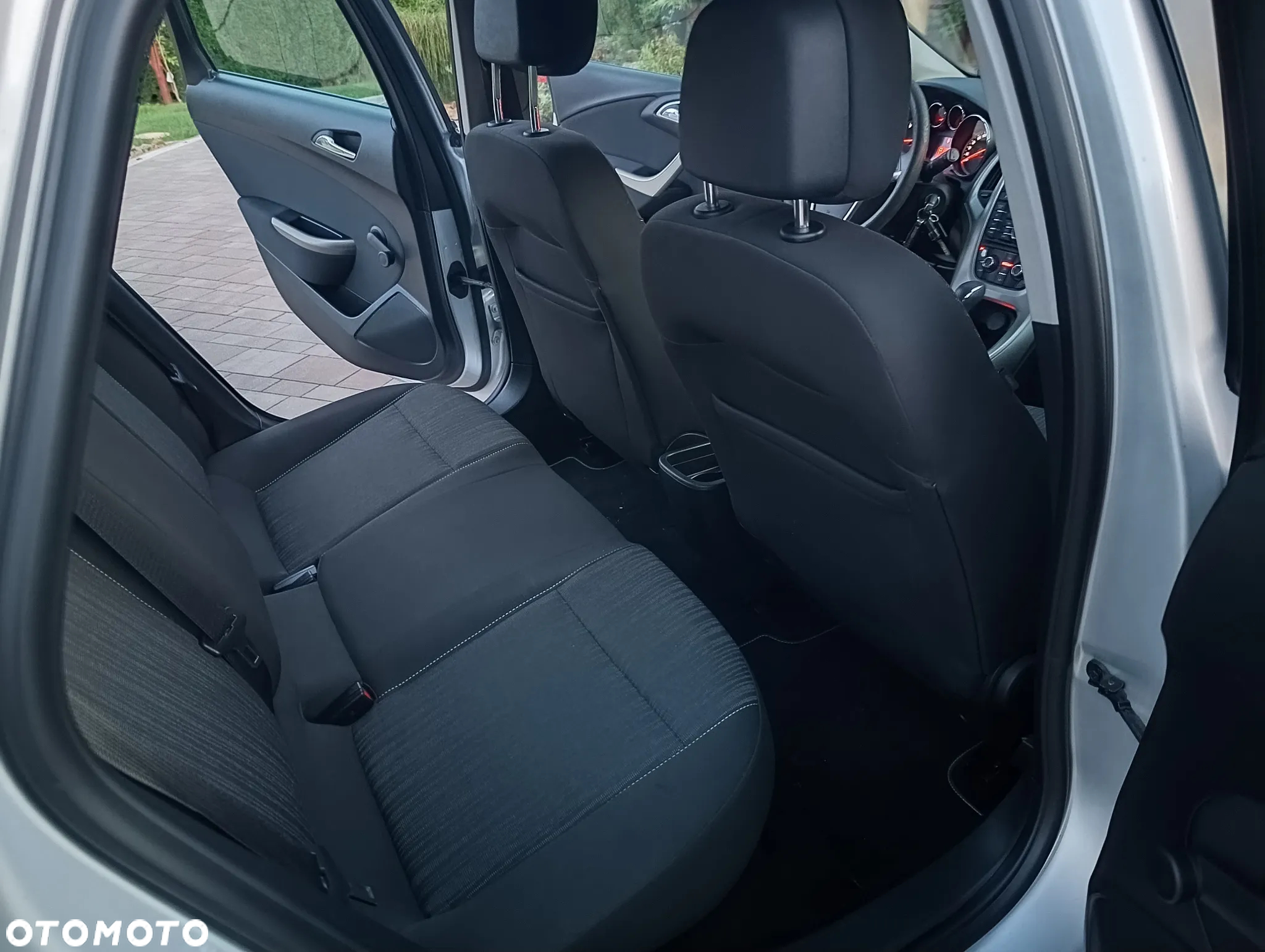 Opel Astra 1.6 Automatik Active - 25