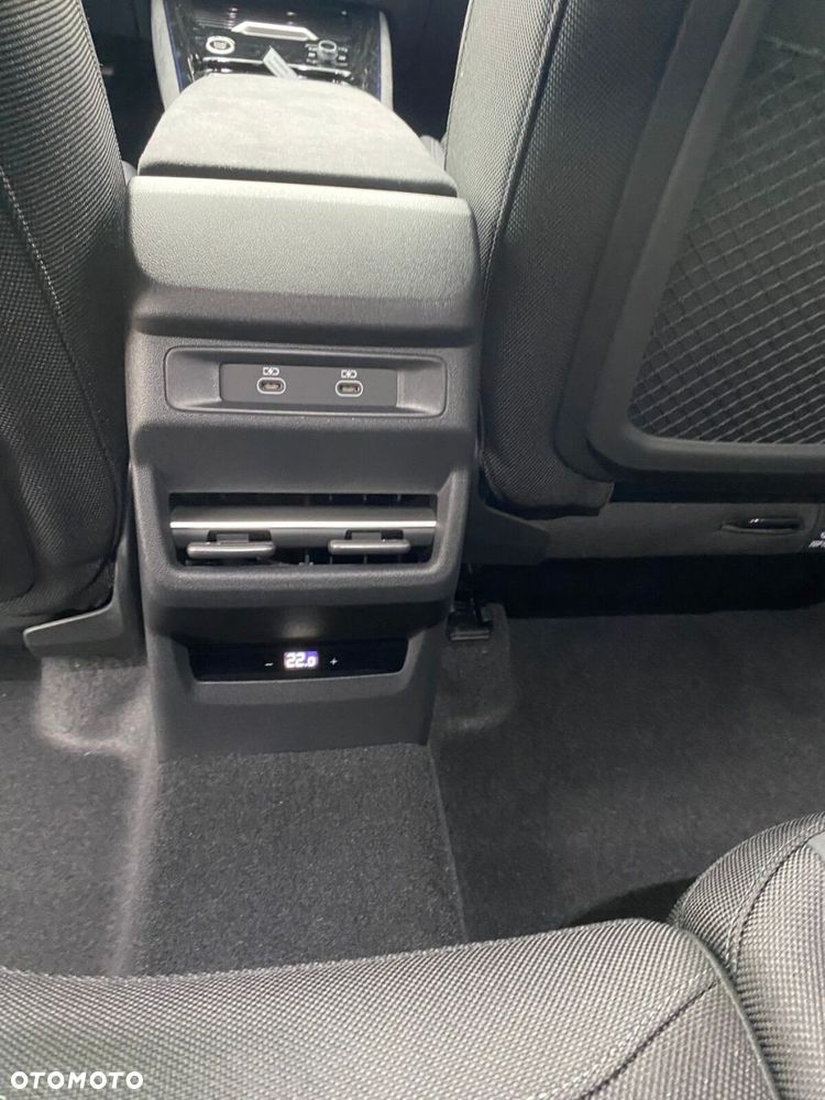 Audi Q3 Sportback - 12