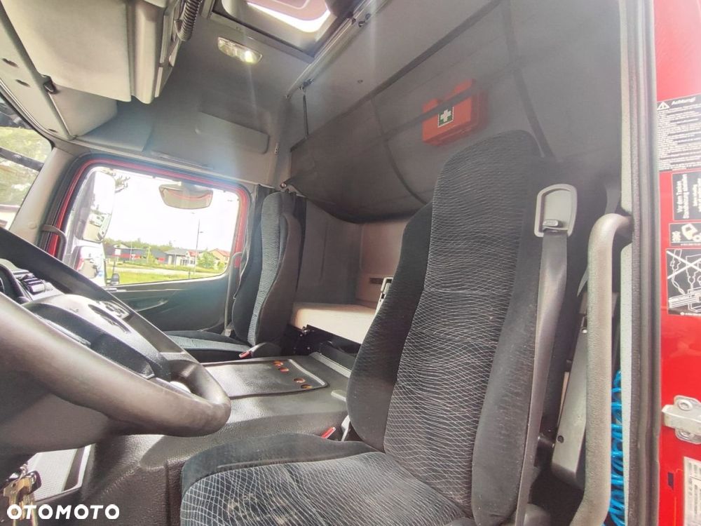 Mercedes-Benz Atego - 11
