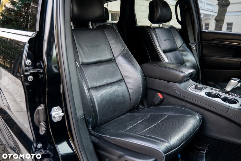 Jeep Grand Cherokee 3.6 V6 Summit - 18