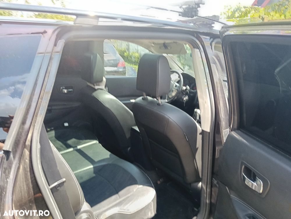 Nissan Qashqai 2.0 DCI 4 x 4 DPF Aut tekna - 18