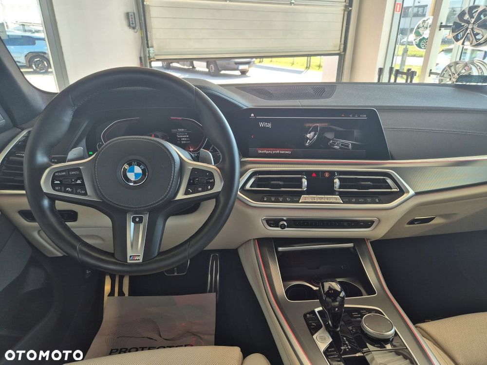 BMW X5 xDrive40d mHEV - 27