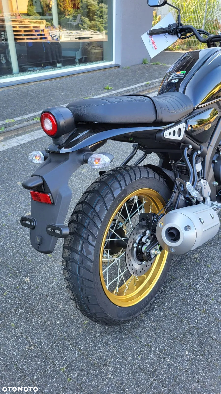 Yamaha XSR - 8