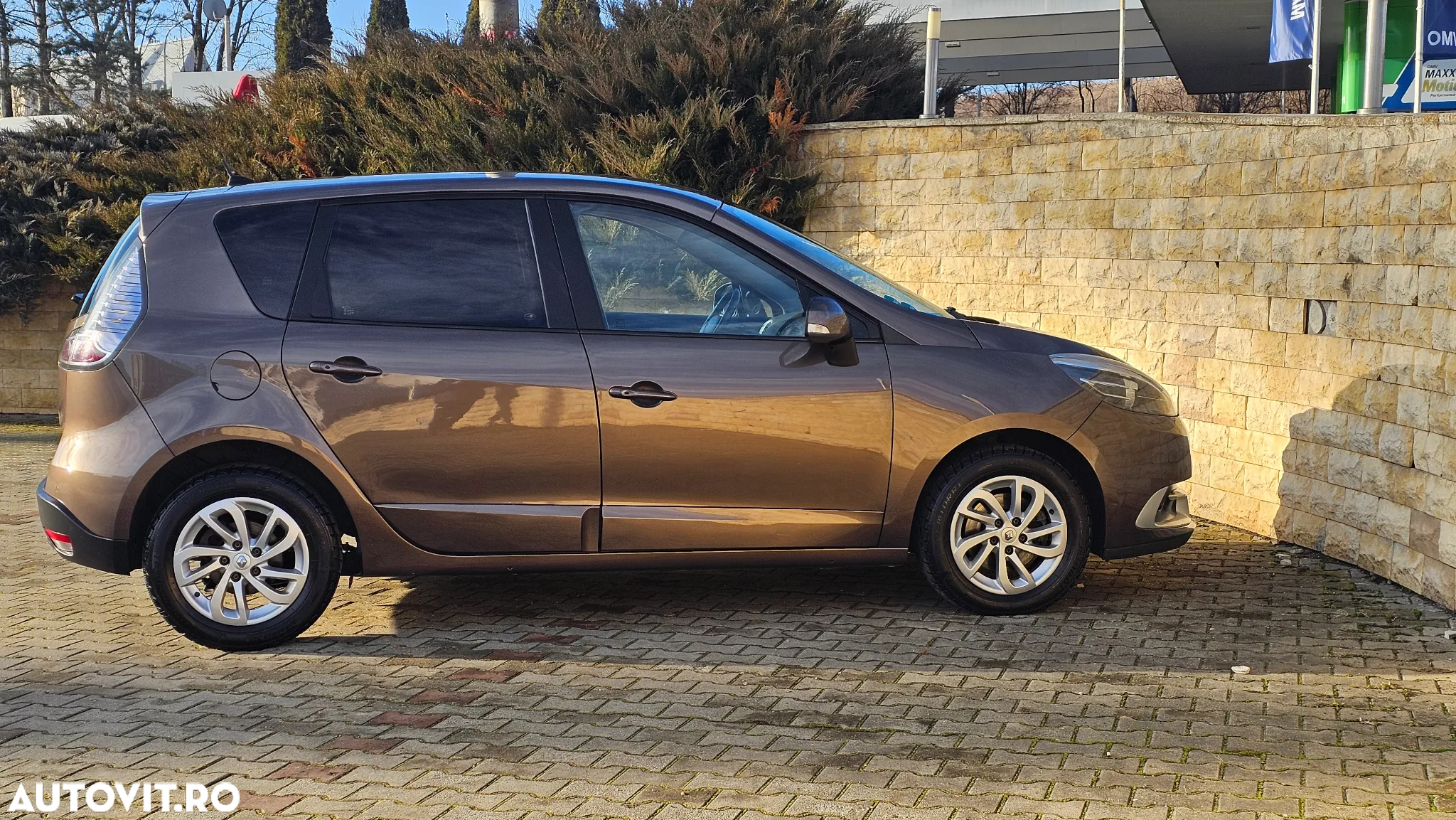 Renault Scenic ENERGY TCe 130 INITIALE PARIS - 6