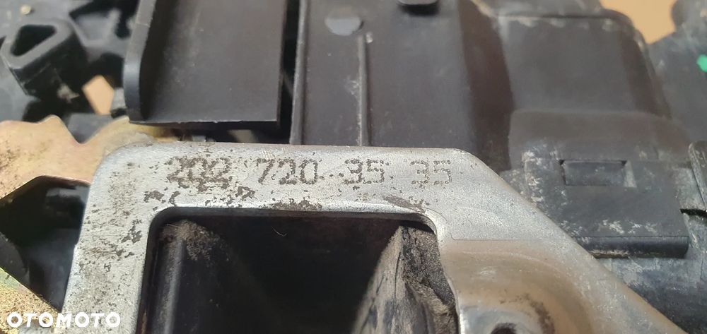 Zamek drzwi lewy przód przedni lewy Mercedes E-Klasa W210 2027203535 - 7