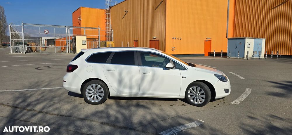 Opel Astra 1.4 Turbo - 2