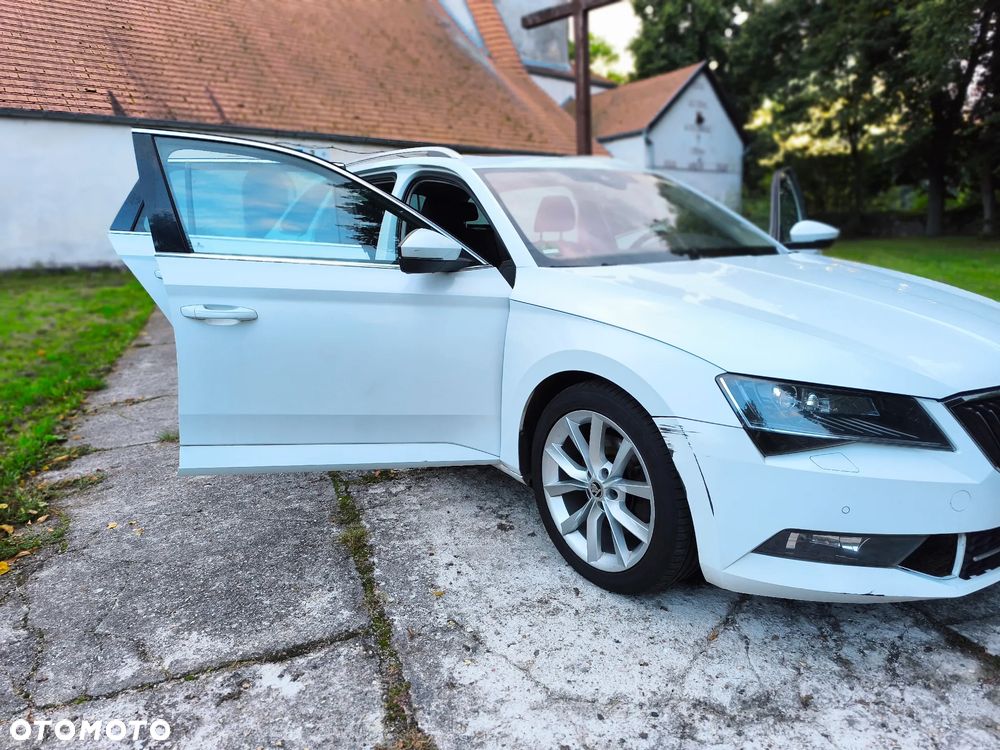 Skoda Superb 2.0 TDI L&K - 28
