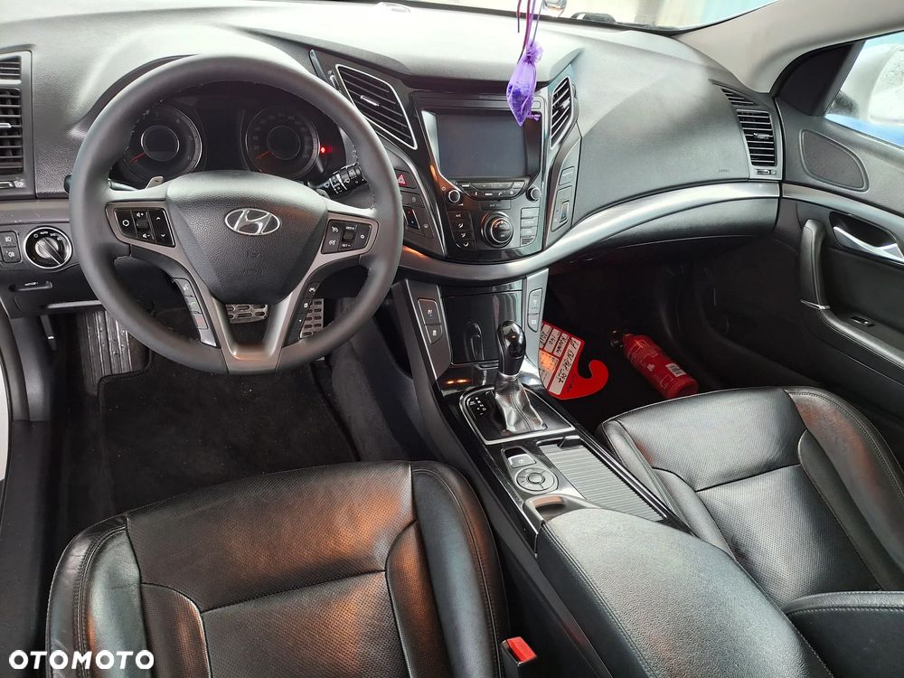 Hyundai i40 1.7 CRDi BlueDrive Premium DCT - 11