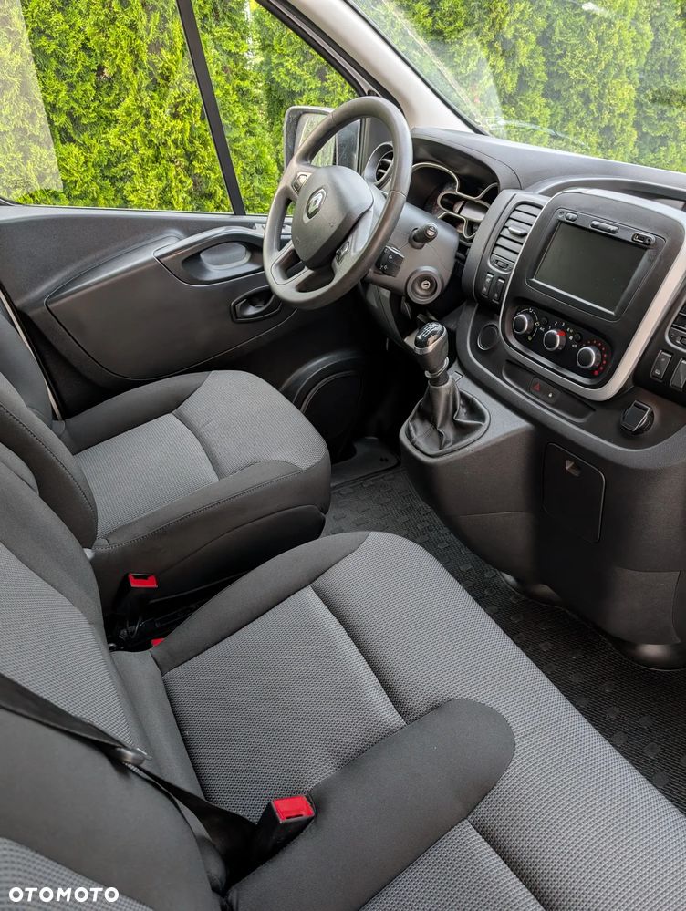 Renault Trafic - 14