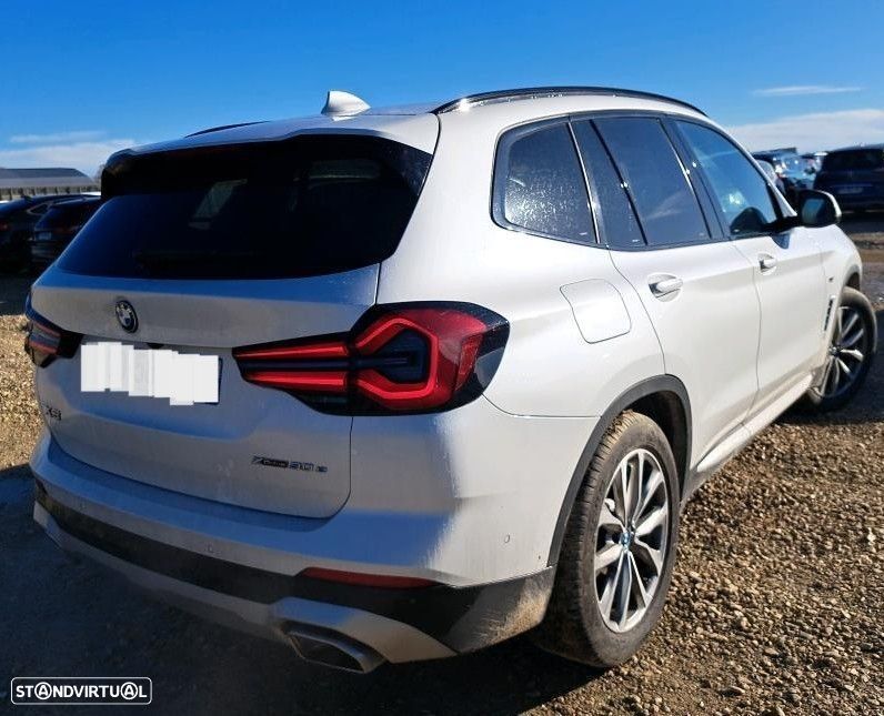 BMW X3 30e xDrive - 4