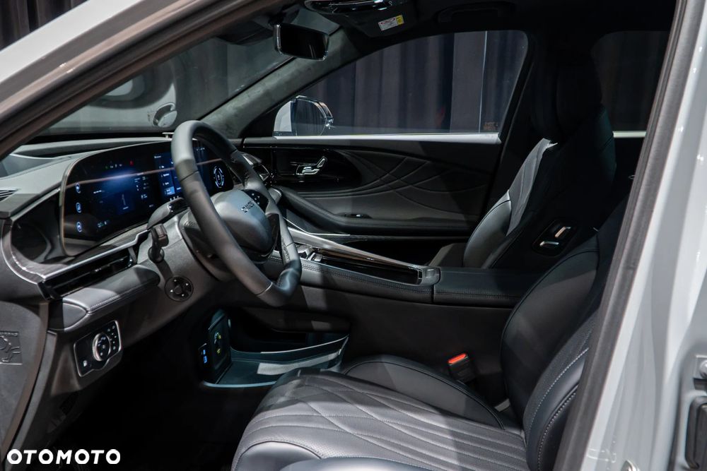 Omoda 9 1.5 Super Hybrid Exclusive AWD - 20