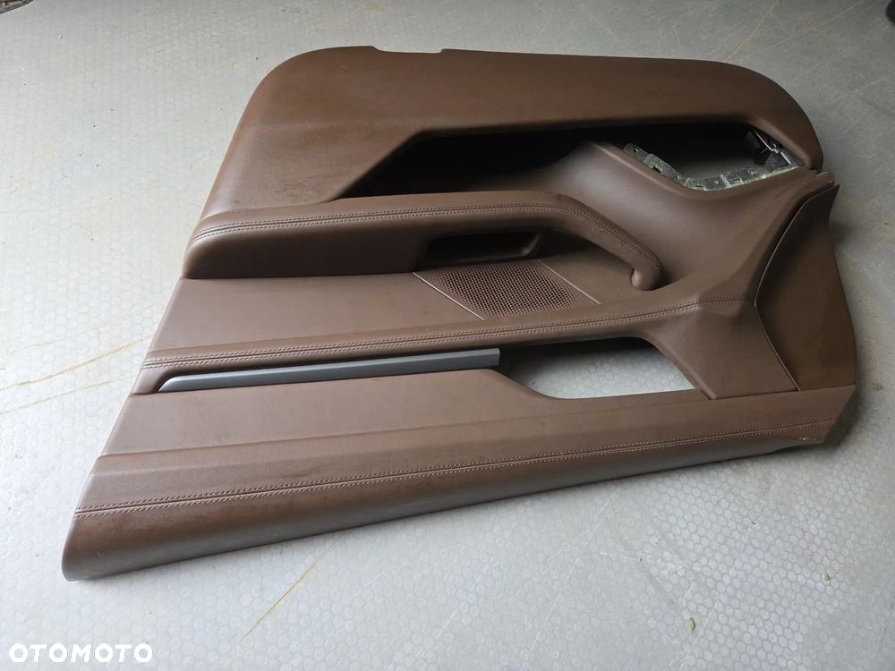 Boczek tapicerka poszycie drzwi Porsche Taycan 9J1 9J1867012BN - 3