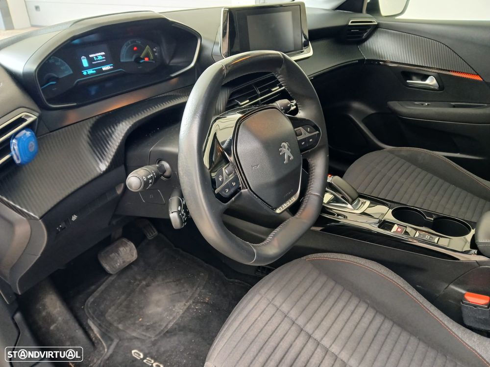 Peugeot e-208 50 kWh GT Line - 7