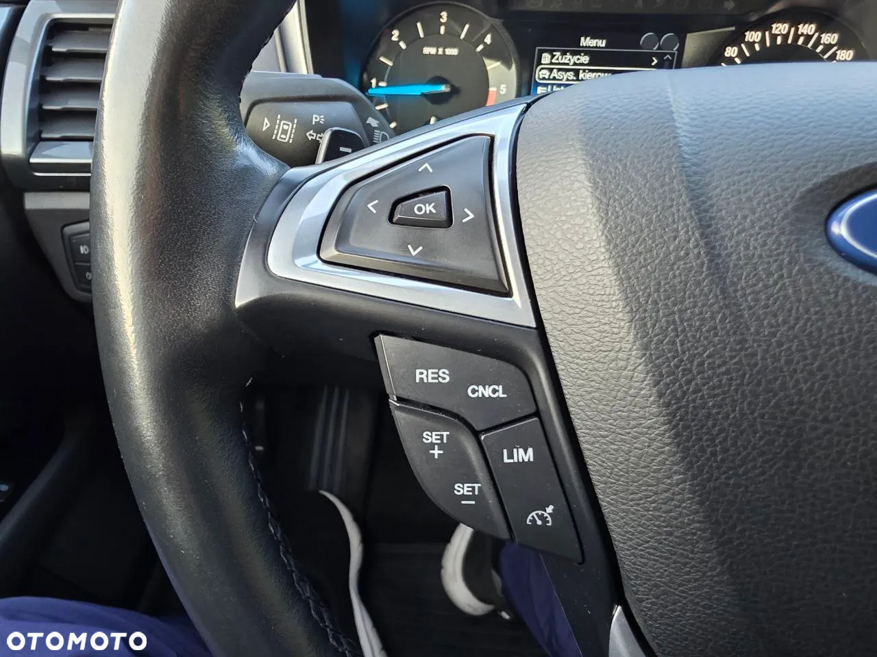 Ford Mondeo 2.0 EcoBlue Executive Plus - 33