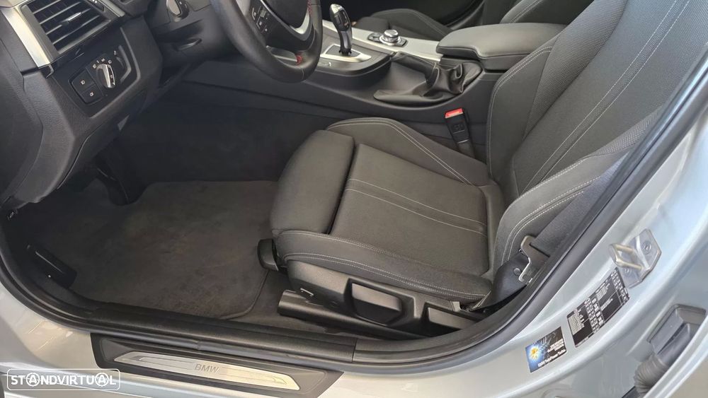 BMW 318 d Line Sport Auto - 37