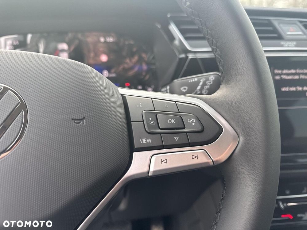 Volkswagen Touran 1.5 TSI EVO Comfortline Plus DSG - 13