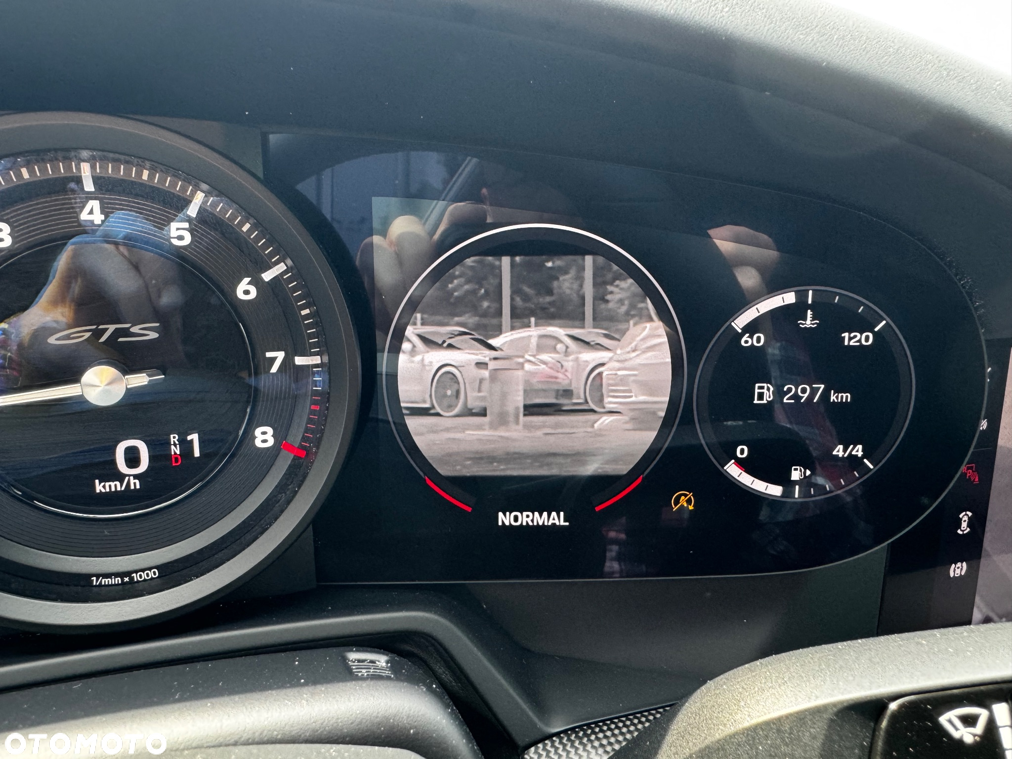 Porsche 911 Carrera GTS - 20