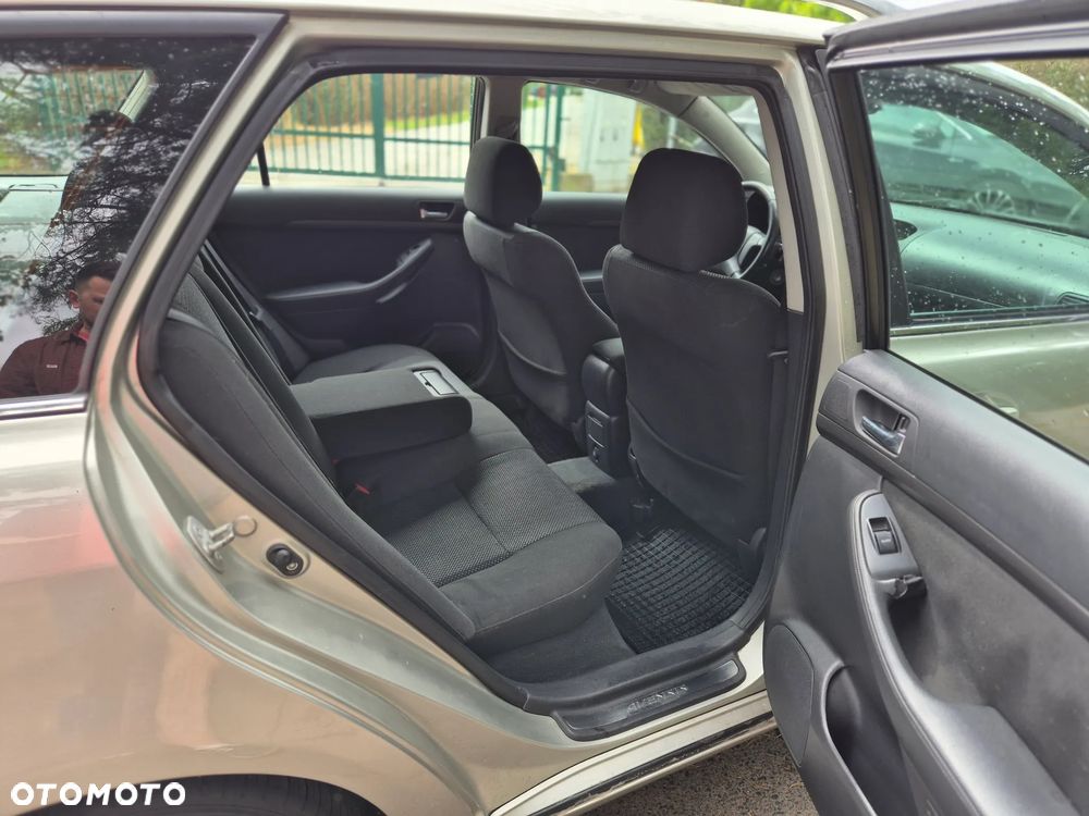 Toyota Avensis 2.0 D-4D Prestige - 7
