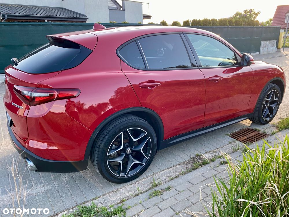 Alfa Romeo Stelvio 2.0 Turbo B-Tech Edition Q4 - 5