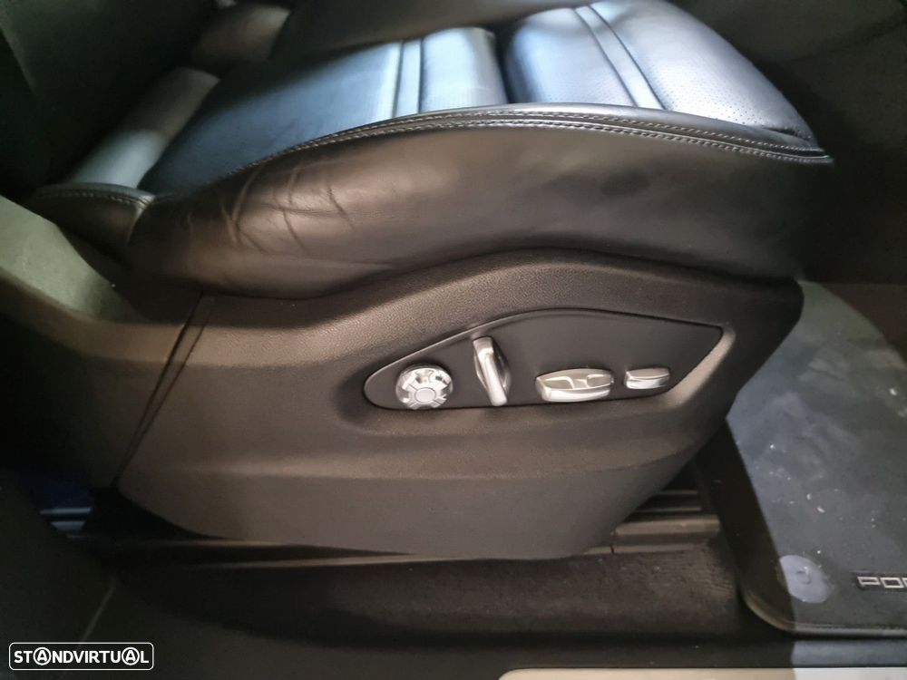 Porsche Cayenne E-Hybrid — fotografia 51