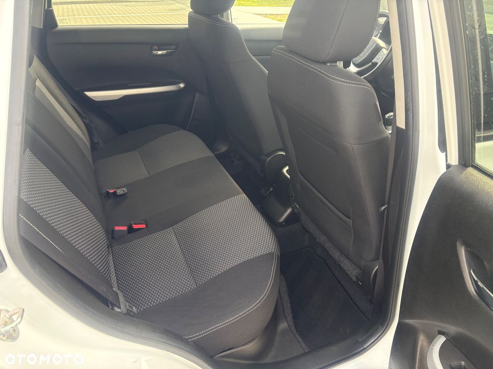 Suzuki Vitara 1.6 DDiS (4x4) Allgrip Comfort - 36