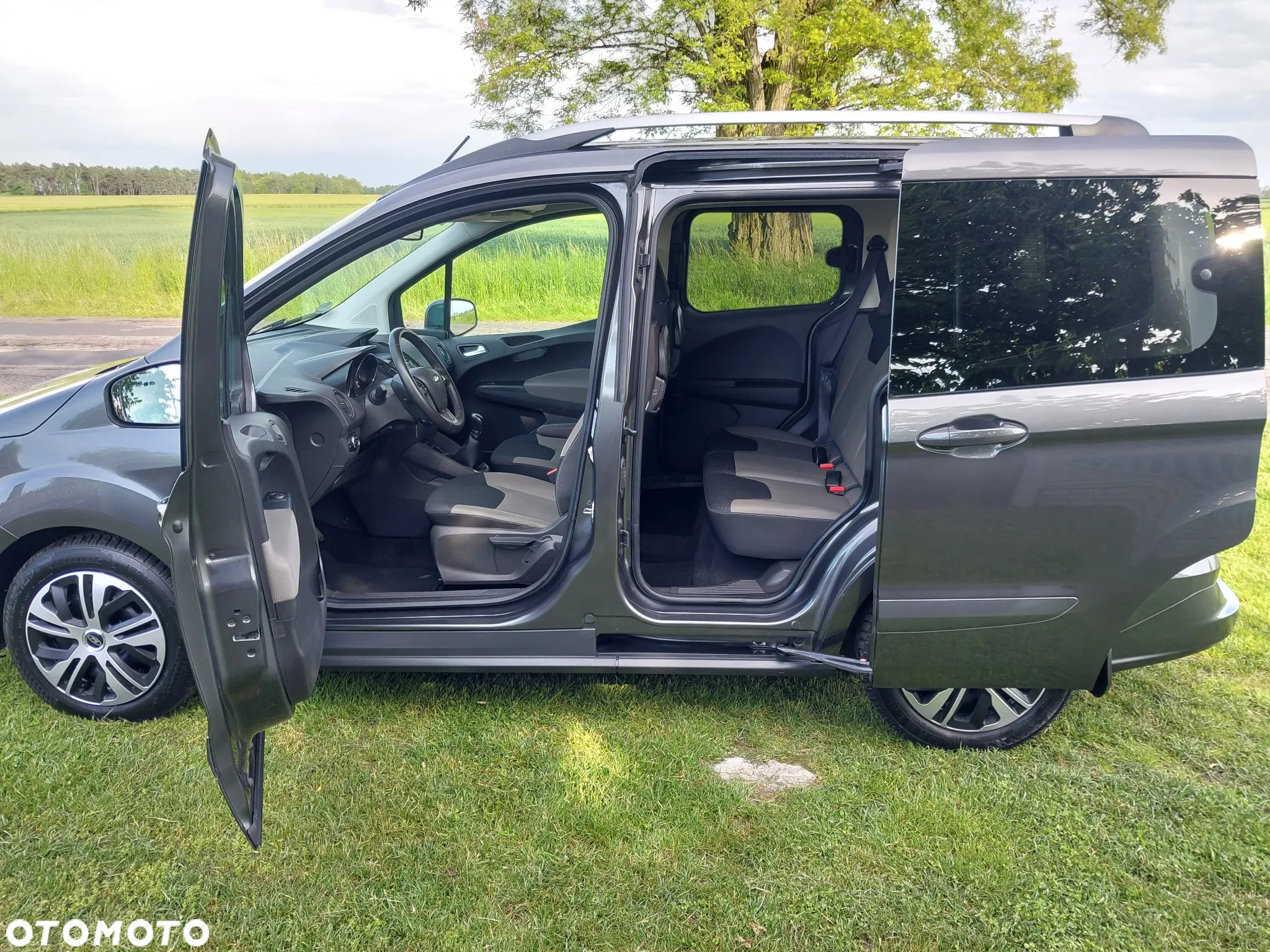 Ford Tourneo Courier 1.0 EcoBoost Titanium - 15