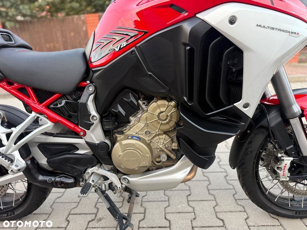 Ducati Multistrada - 8