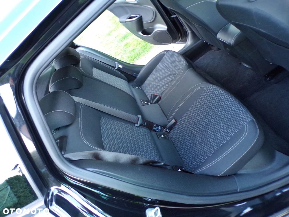 Opel Astra 1.6 D Start/Stop Sports Tourer 120 Jahre - 19