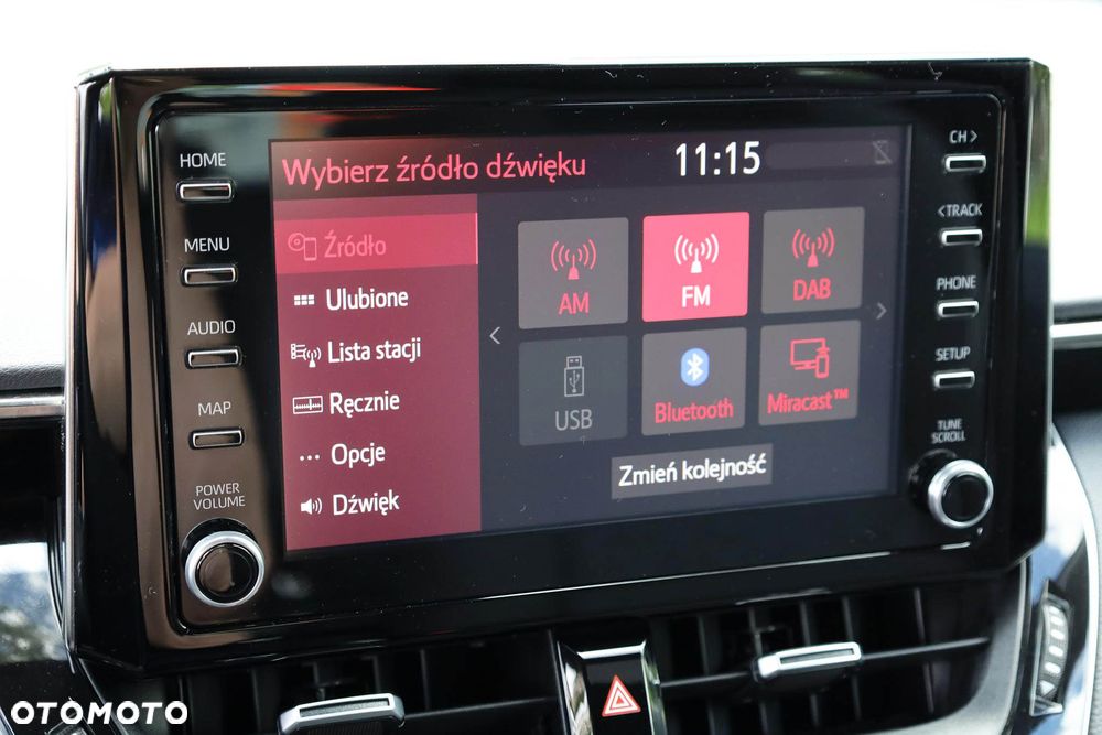 Toyota Corolla 1.8 Hybrid Comfort - 18
