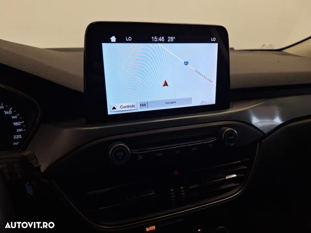 Ford Focus - 12