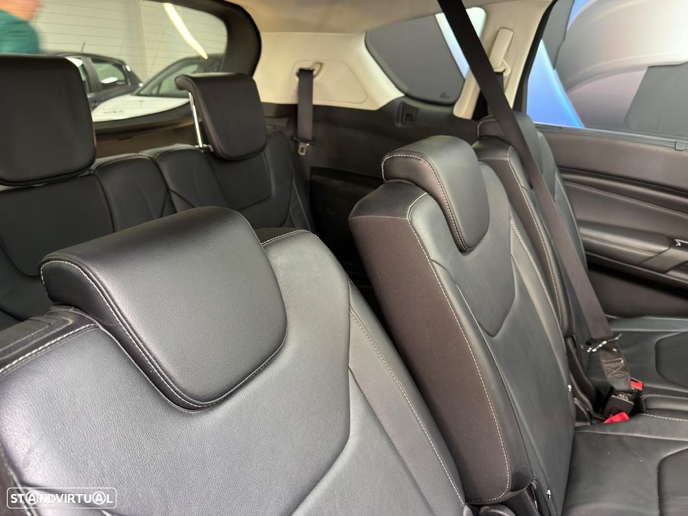 Ford S-Max 2.0 TDCi Titanium Powershift - 40