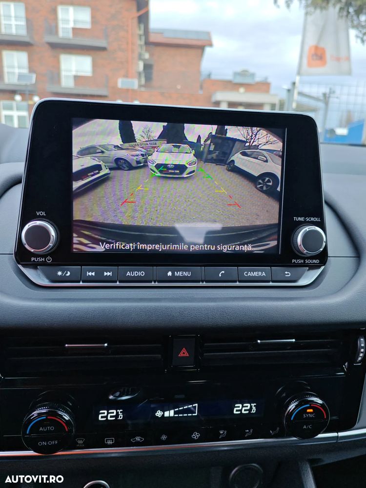 Nissan Qashqai 1.3 DIG-T MHEV N-Connecta - 38