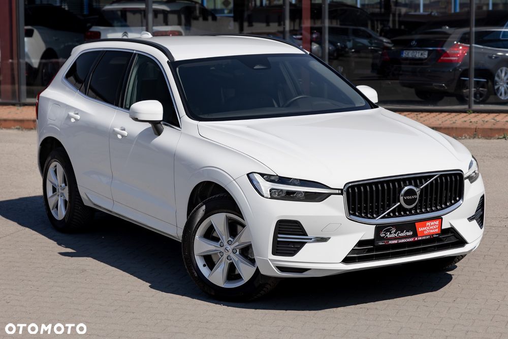 Volvo XC 60 B4 D Geartronic Momentum Pro - 5