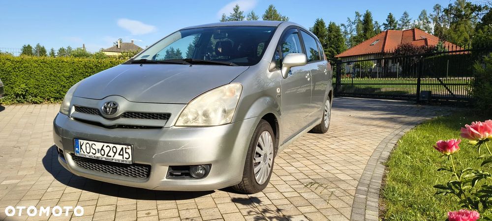 Toyota Corolla Verso 2.0 D-4D Sol - 1