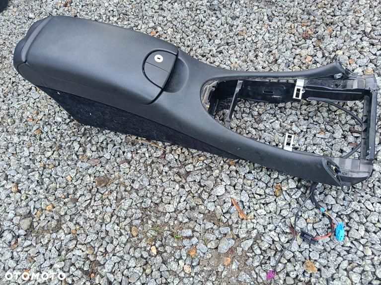 MERCEDES W209 CLK PODŁOKIETNIK DZIELONY CZARNY IDEALNY UHI - 2