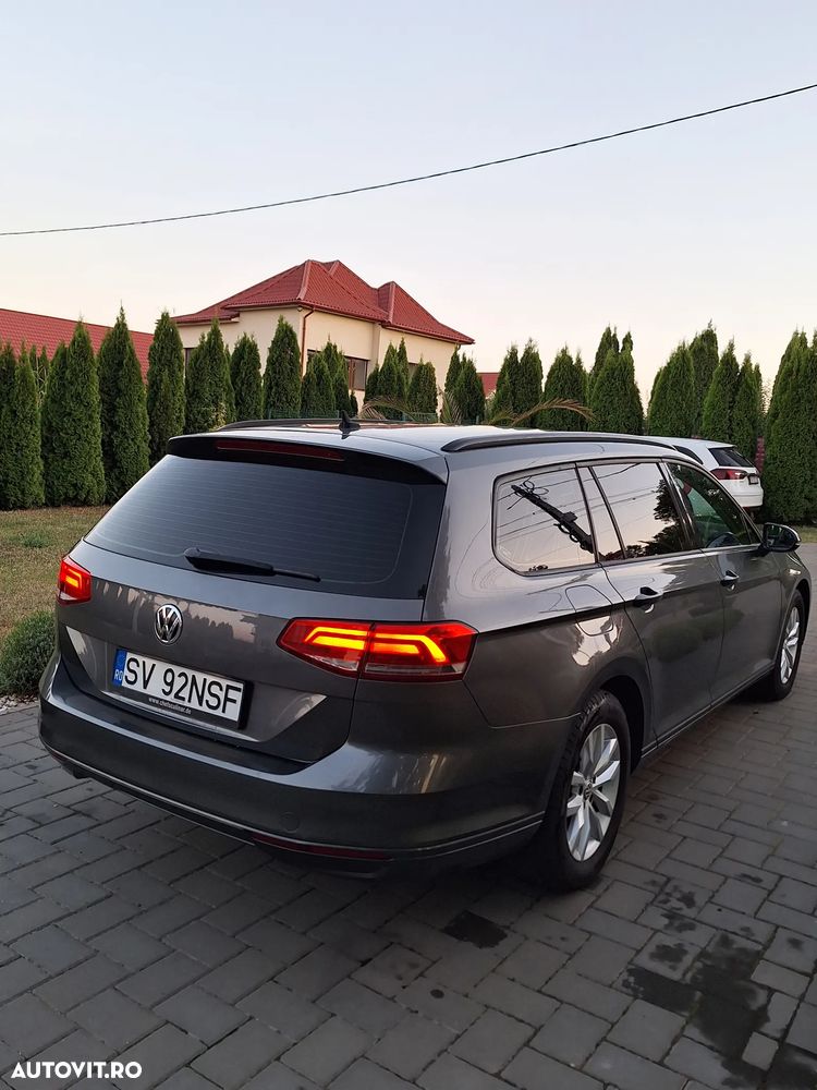 Volkswagen Passat 1.6 TDI Comfortline - 5