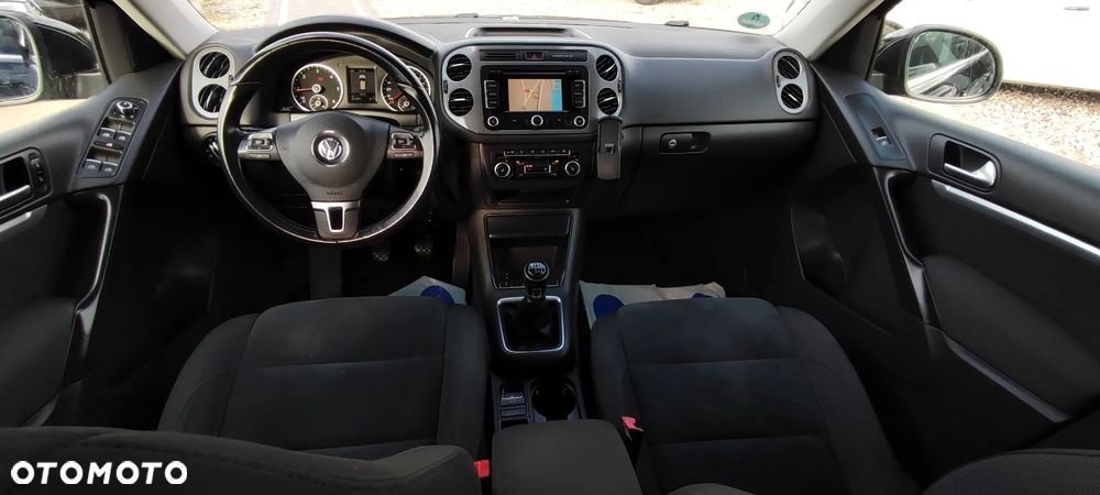 Volkswagen Tiguan - 26