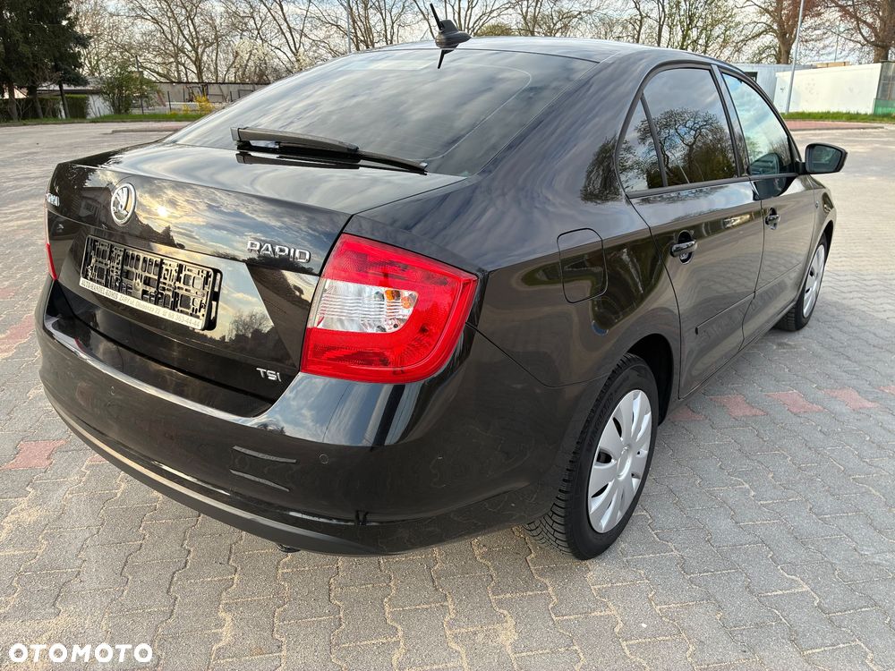 Skoda RAPID 1.2 TSI Elegance - 7