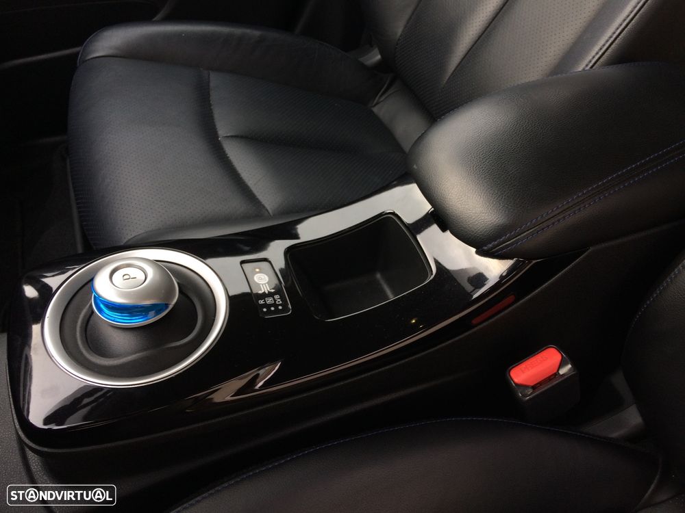 Nissan Leaf 24 kWh (c/ Bateria) Tekna - 12