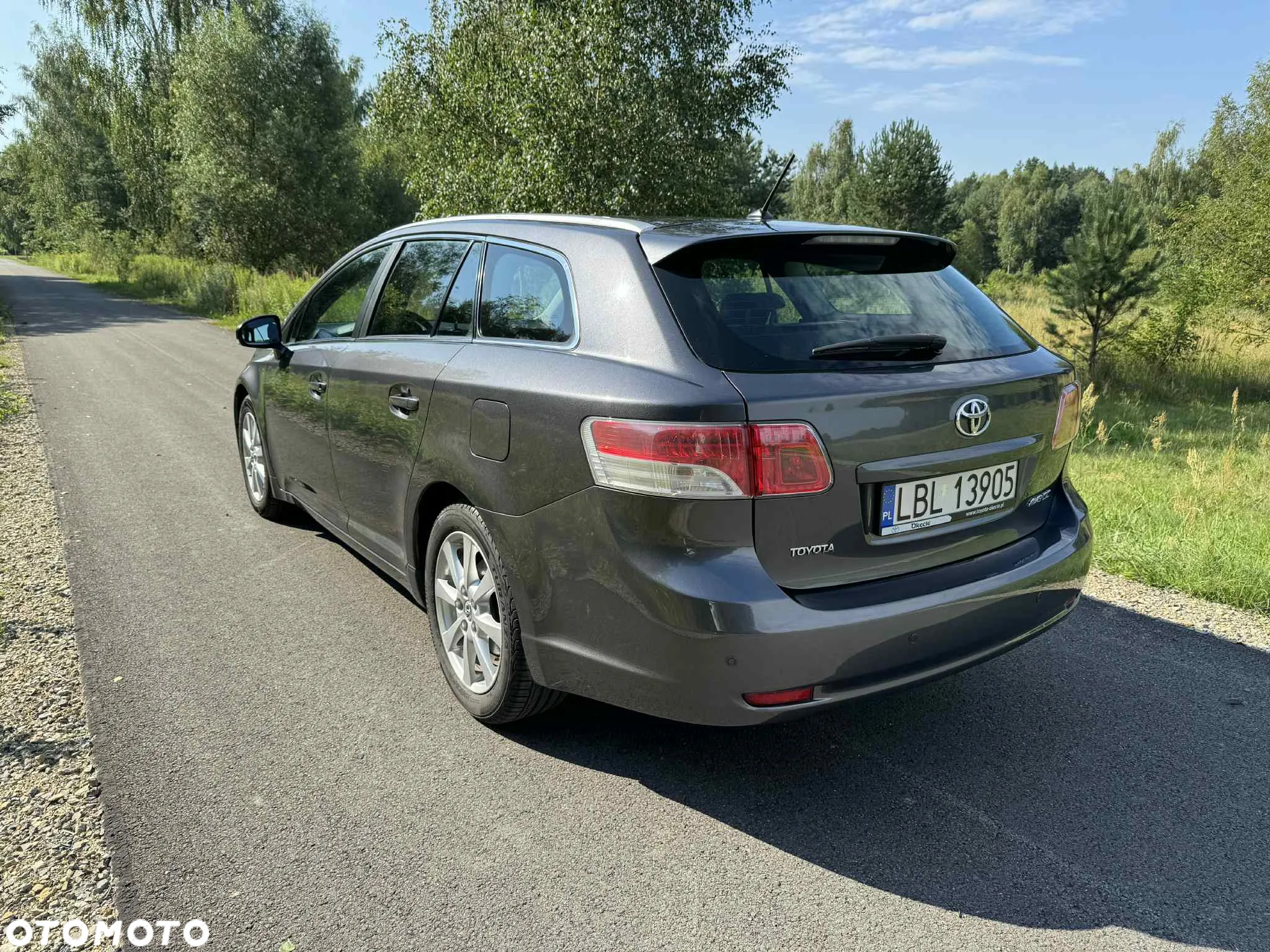 Toyota Avensis 1.8 Sol EU5 - 7