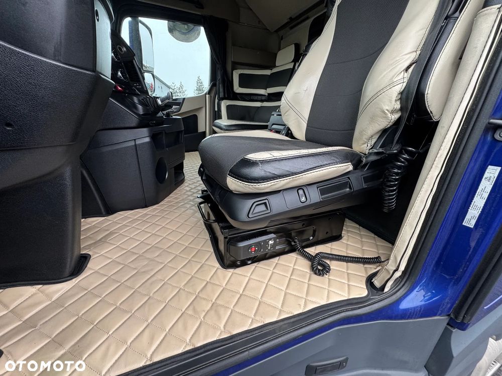 Mercedes-Benz Actros 1842 - 12