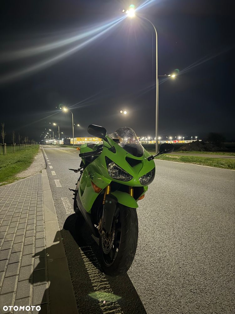 Kawasaki ZXR - 22