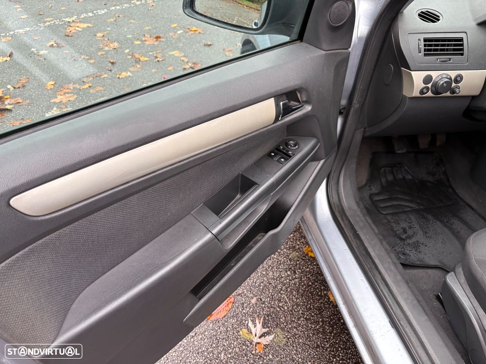 Opel Astra 1.3 CDTI Edition - 12