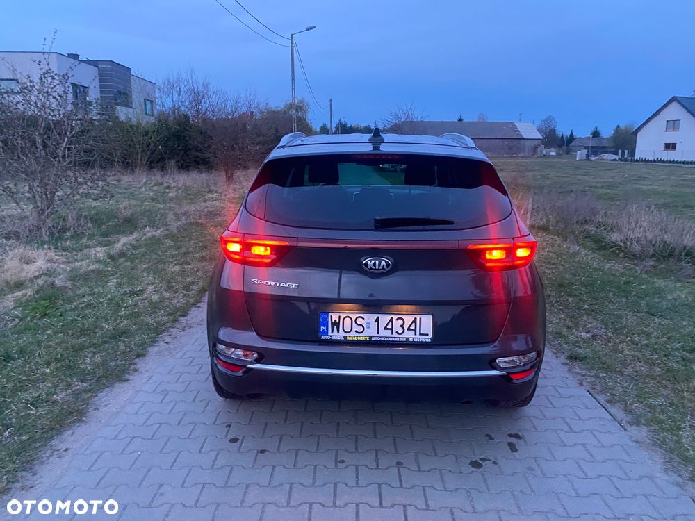 Kia Sportage 1.6 T-GDI AWD DCT PLATINUM - 5