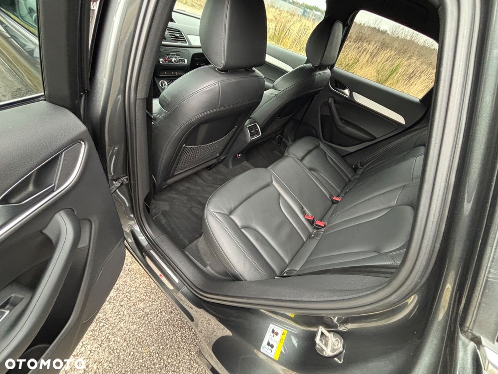 Audi Q3 2.0 TDI Quattro S tronic - 28