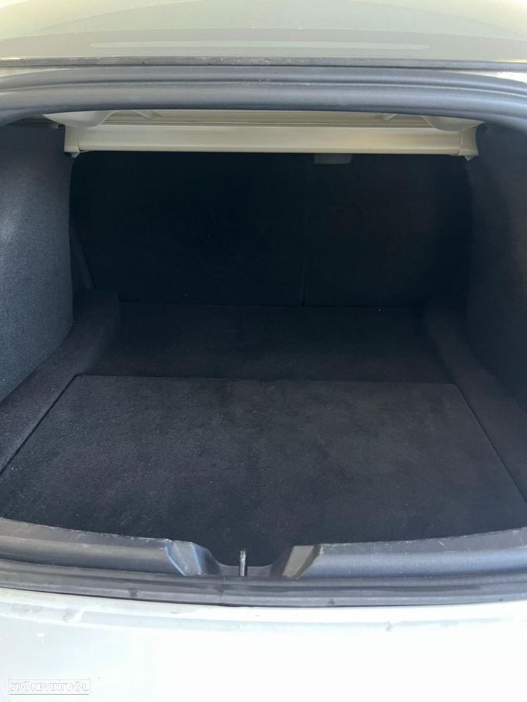 Tesla Model 3 - 42