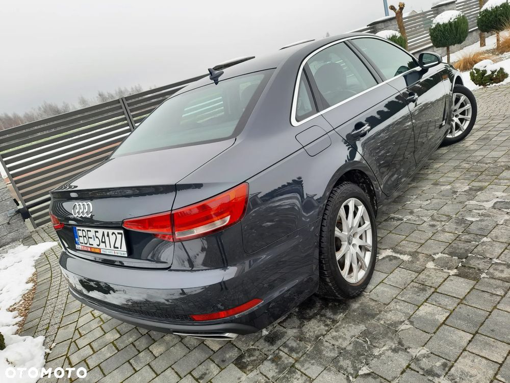 Audi A4 Limousine - 6